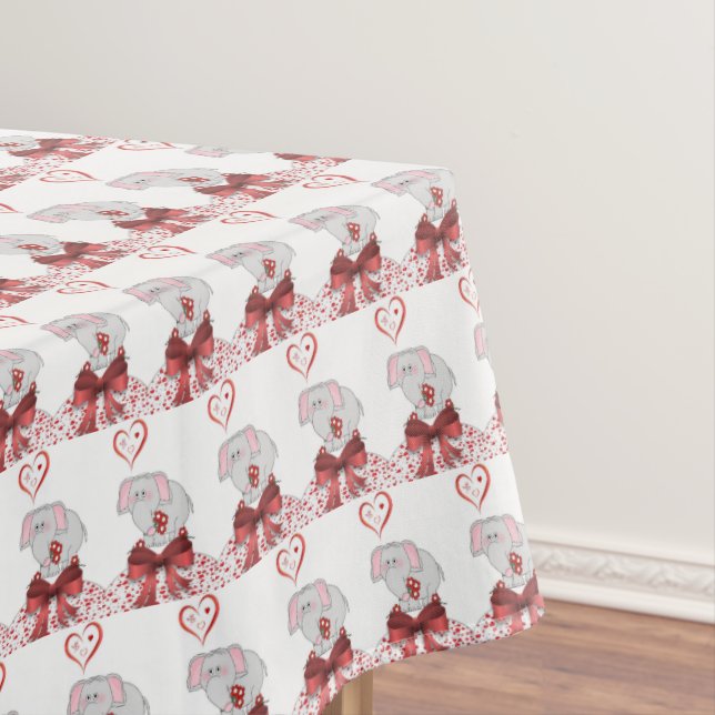 Valentine's Day Tablecloth Elephant (In Situ)