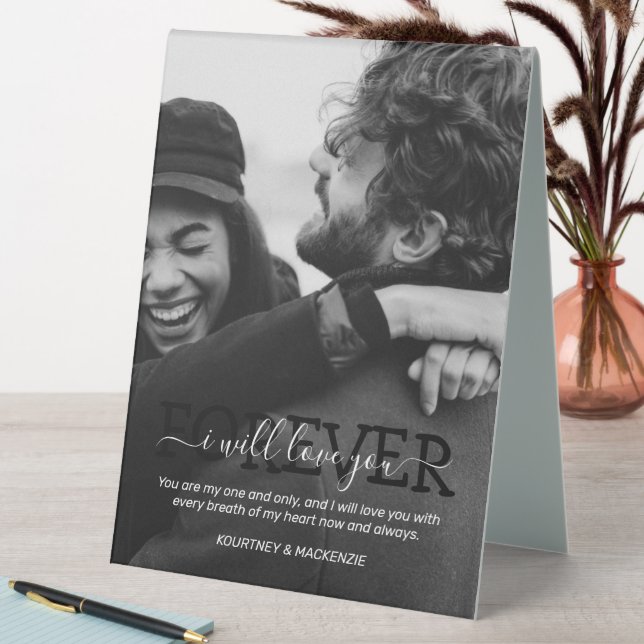 Valentine's Minimalist Holiday (In SItu (Table))