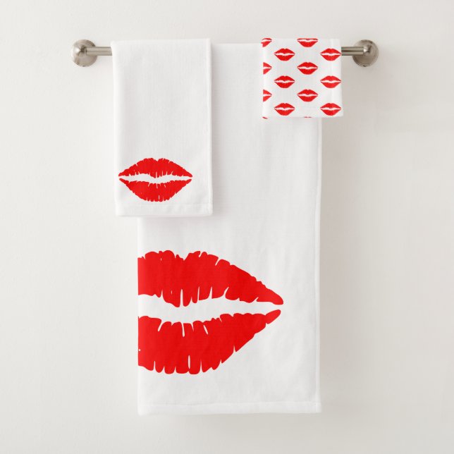 Valentines towel set red lips (Insitu)