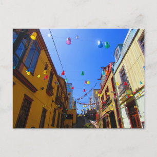 valparaíso street colours postcard