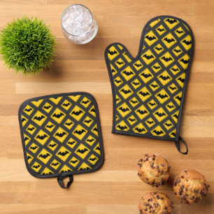 Vampire Bat Warning Halloween Oven Mitt & Pot Holder Set