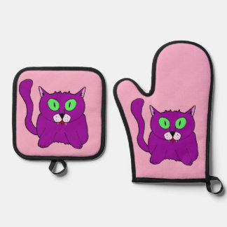 Vampire Mew Oven Mitt & Pot Holder Set