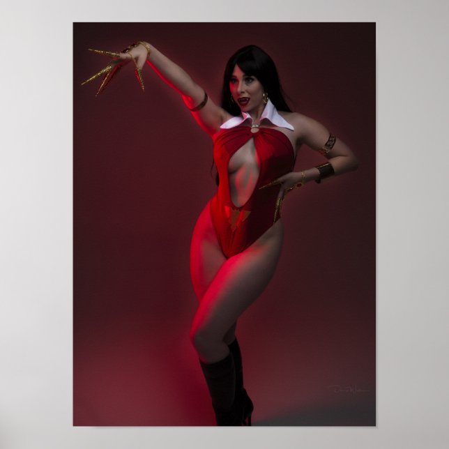 Vampirella Cosplay Poster (Front)