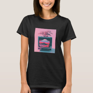 Vaperwave Aesthetic Glitch Retrowave Synthwave  4 T-Shirt