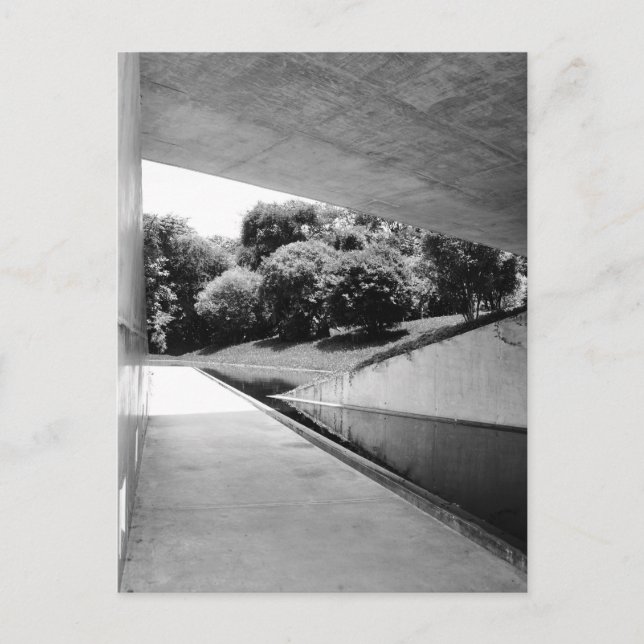 Varejão Gallery Postcard (Front)