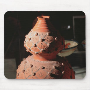 Vase in the shape of a gourd mouse pad