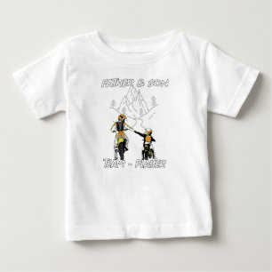 Vater und Sohn Team-Spieler  Baby T-Shirt