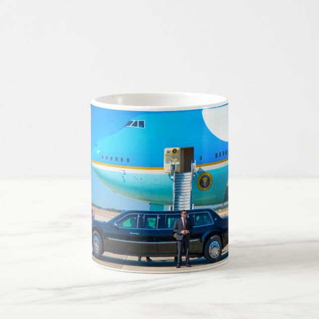 VC-25A (747-200B) and "THE BEAST" Coffee Mug (Center)