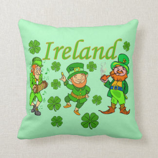 Vector - Leprechaun Clover Ireland Cushion