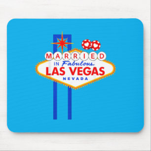 Vegas Bachelor Party Married In Vegas Groom Bride Mouse Pad