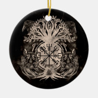 Vegvisir -Yggdrasil With Ravens & Wolves