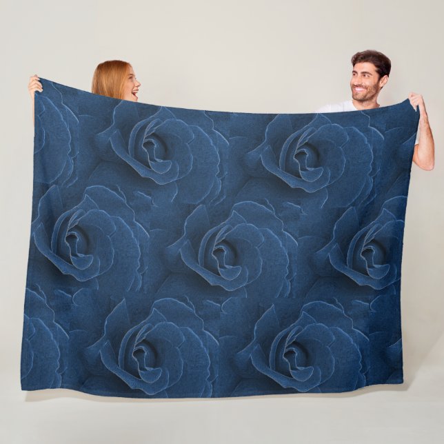 Velvet blue rose fleece blanket (In Situ)