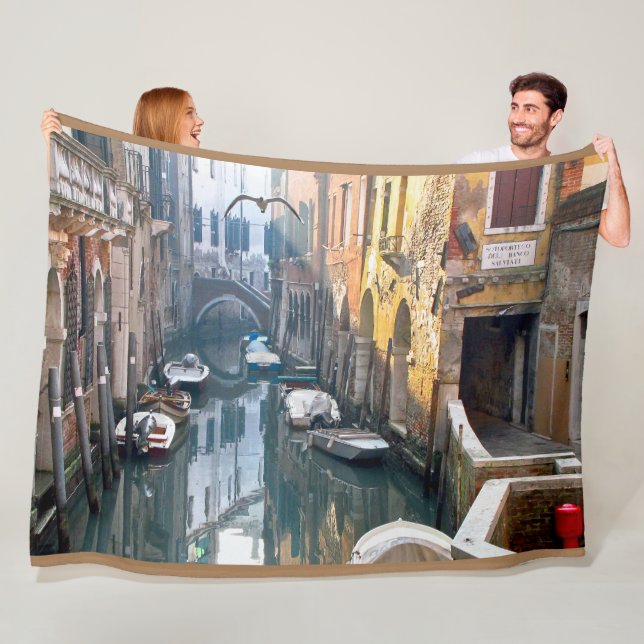 VENEZIA SEGRETA Large Fleece Blanket (In Situ)