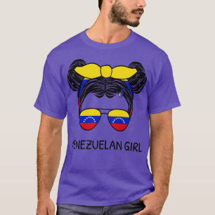 Venezuela Flag Venezuelan Girl With Messy Buns I T-Shirt