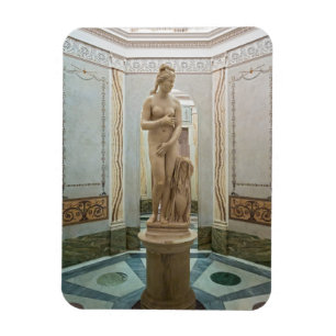 Venus statue magnet