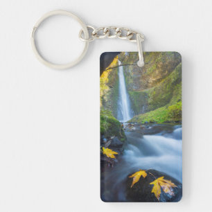 Vertical panorama view of Tunnel Falls Key Ring