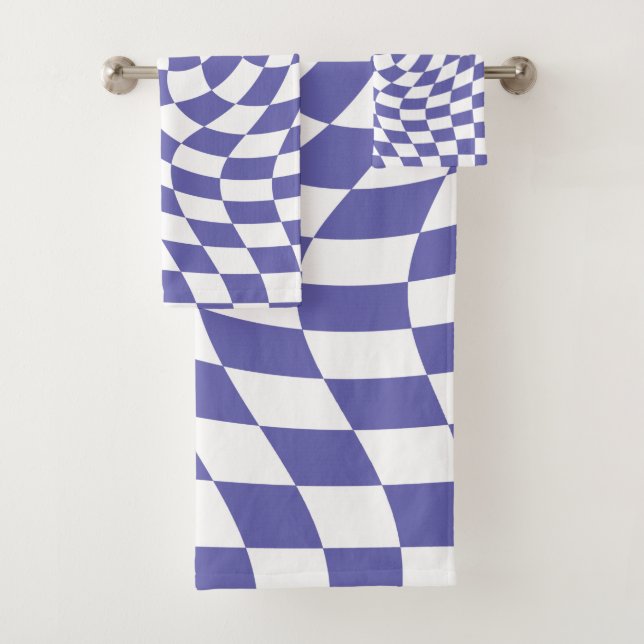 Very Peri Warped Checks Retro Psychedelic    Bath Towel Set (Insitu)
