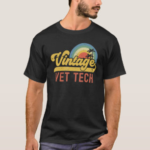 Vet Tech Vintage Sunset Profession Retro Job Title T-Shirt