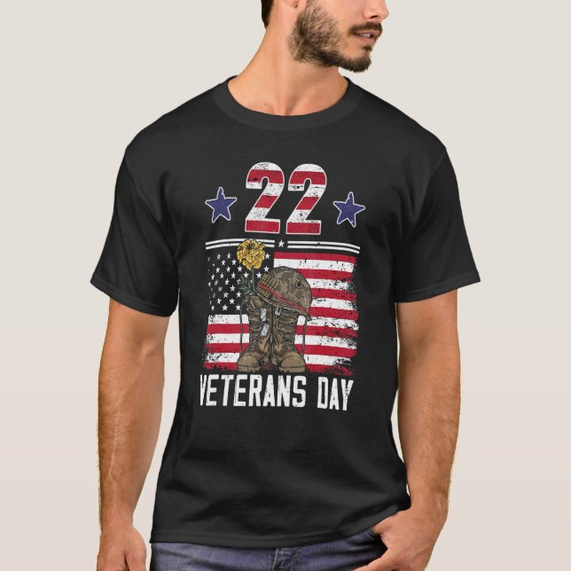 Veterans Day Proud Veteran Dad Son Papa Grandpa T-Shirt (Front)