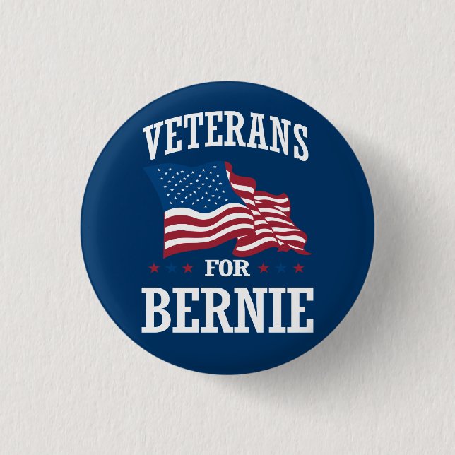 VETERANS FOR BERNIE SANDERS 3 CM ROUND BADGE (Front)