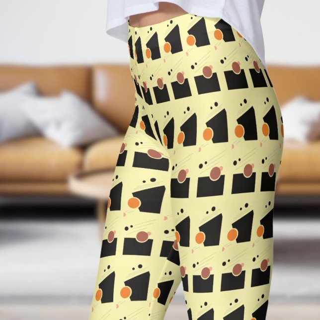 Vibrant Cream White Abstract Pattern Leggings (Abstract on Cream)