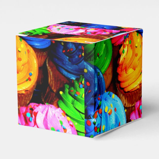 vibrant cupcakes favour box (Front Side)