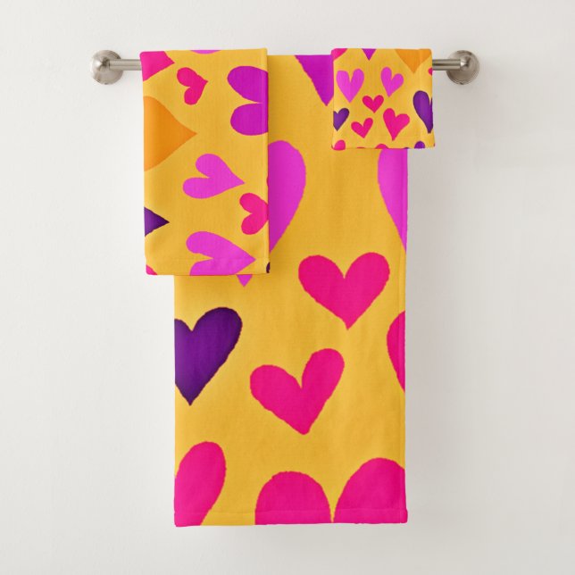 Vibrant Heart Bliss: Love Pattern Bath Towel Set (Insitu)
