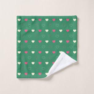 Vibrant Hearts on Green: Pink & Cream Contrast Wash Cloth