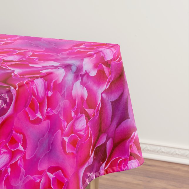 Vibrant pink rose petals M-size floral pattern Tablecloth (In Situ)