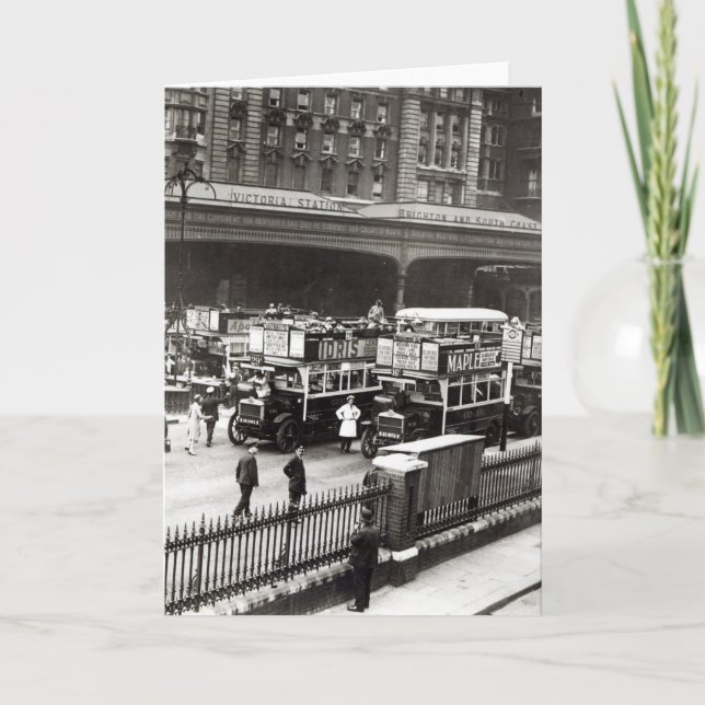 Victoria Station, 1920s Card (Front)