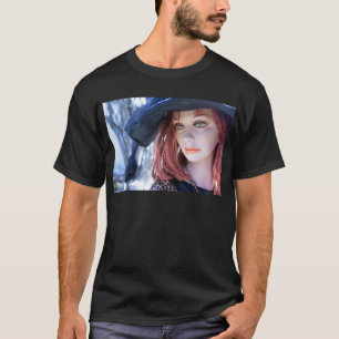 Victoria T-Shirt