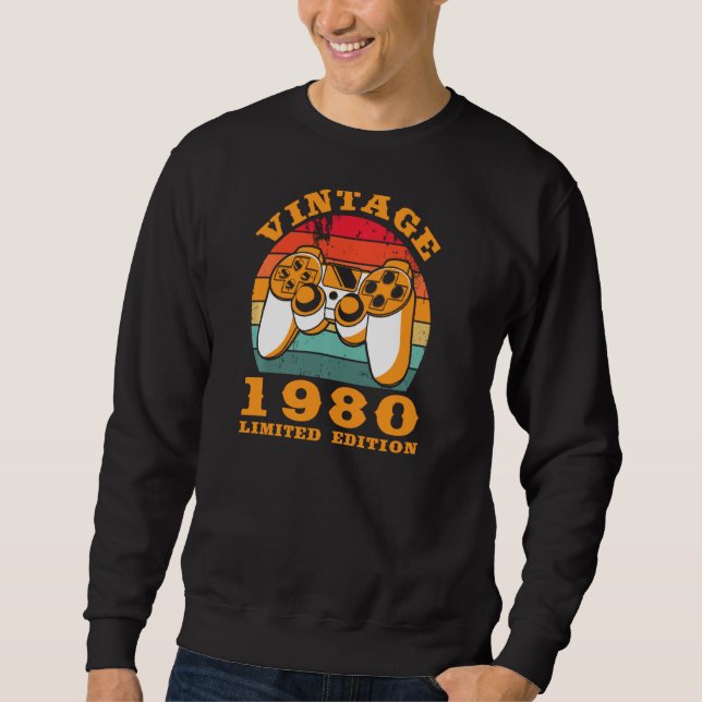 Video Console Gaming Controller Gamer Born In 1980 Sweatshirt (Front)