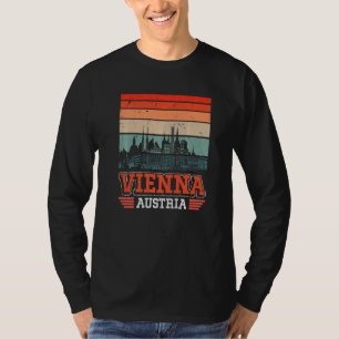Vienna Austria Retro Vintage Sunset Skyline Vienna T-Shirt