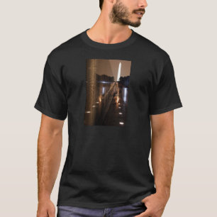 Vietnam Veterans Memorial Wall Photo T-Shirt