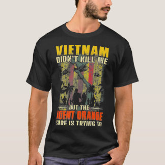 Vietnam War Orange Agent Military Victims Retired  T-Shirt