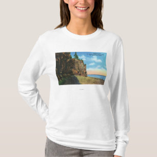 View of Cathedral Rock, Bar Harbour T-Shirt