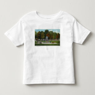 View of City Park and Fountain Toddler T-Shirt