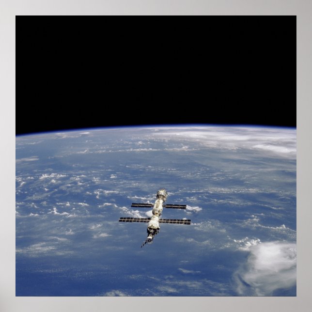 View of International Space Station from Atlantis Poster (Front)