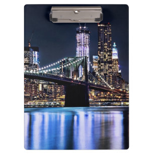 View of New York's Brooklyn bridge reflection Clipboard