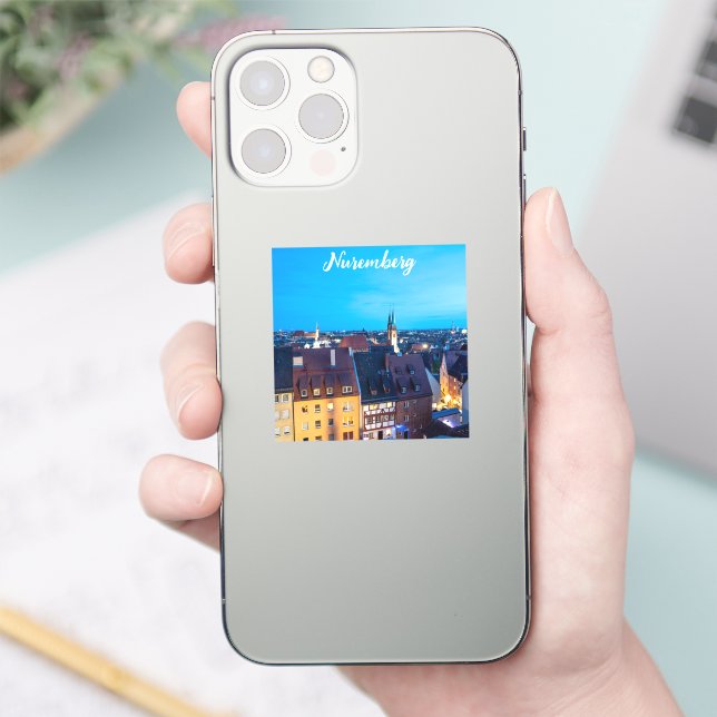 View of Nuremberg old town at night (Phone)