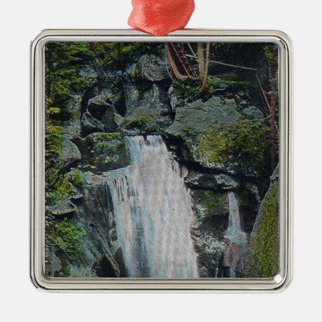 View of Paradise Falls Metal Tree Decoration (Front)