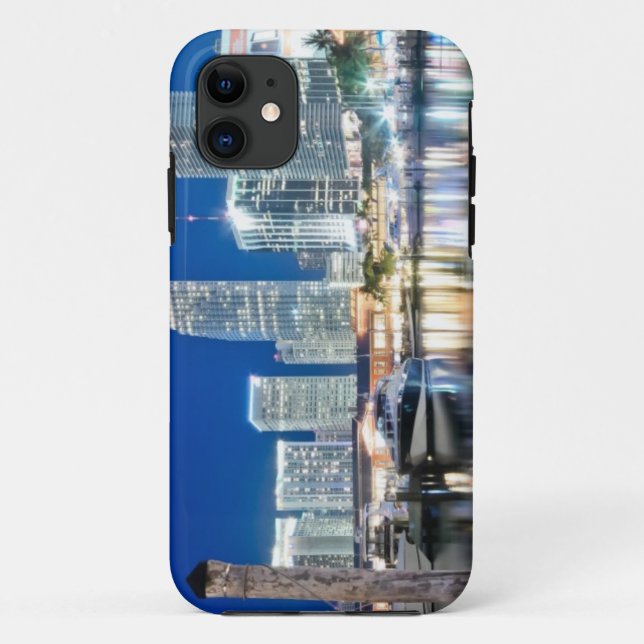 View of skyline with reflection in water, Miami Case-Mate iPhone Case (Back)