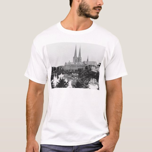 View of the museum T-Shirt (Front)
