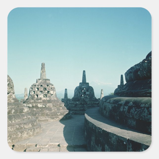 View of the uppermost circular terrace square sticker (Front)