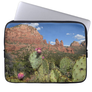 View of Twin Buttes   Sedona, Arizona Laptop Sleeve