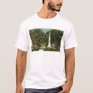 View of World War, Revolutionary War Memorials T-Shirt