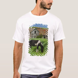 Viewing horses in a field in the Palouse 2 T-Shirt