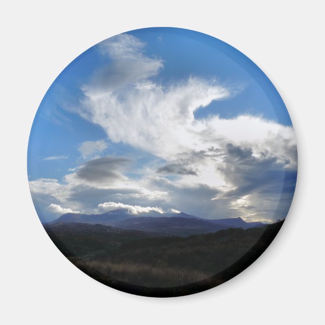 VIEWS OF WALES MAGNET (Front)