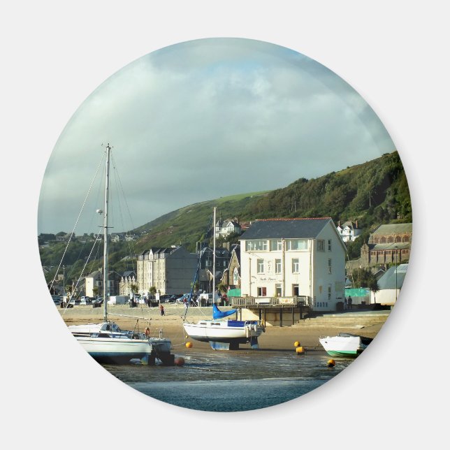 VIEWS OF WALES MAGNET (Front)