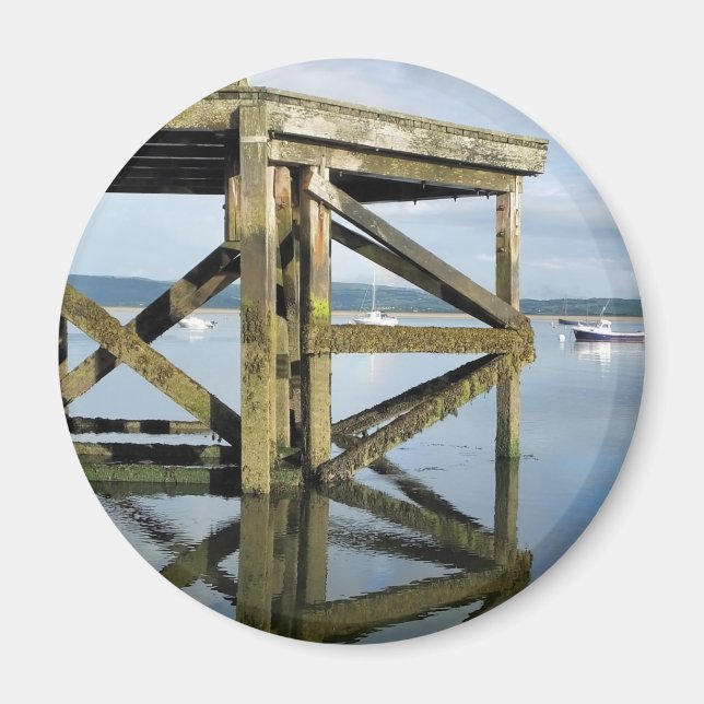 VIEWS OF WALES MAGNET (Front)